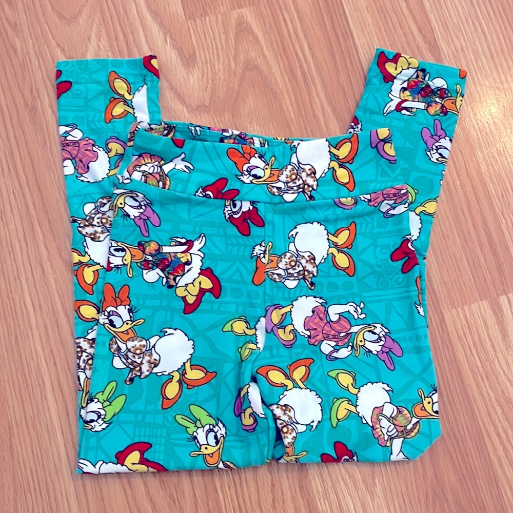 LULAROE Disney kids leggings size S/M Daisy Duck